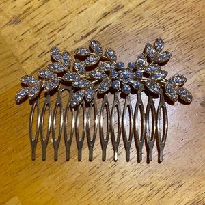Gold fashion comb